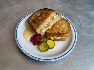 Melt z kurczakiem (300g)