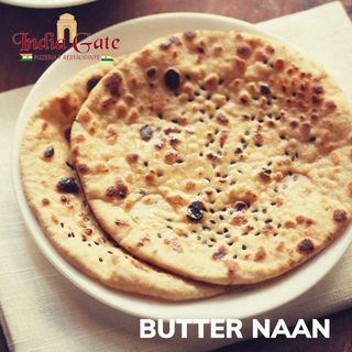 1 Paratha de patata + yogur + pepinillio