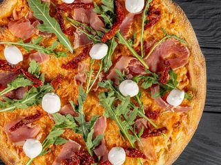 Піца Хамон роккета