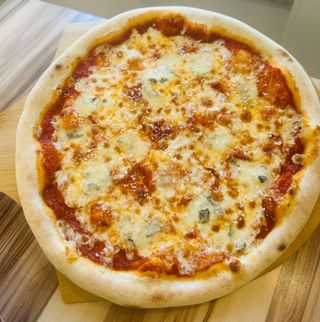 Pizza Quatro Formaggi