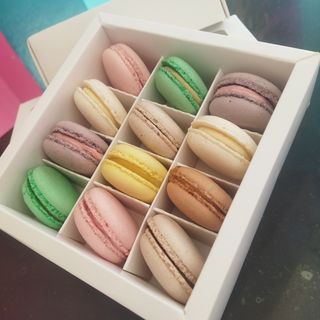 Boite Macaron 12 pièces 