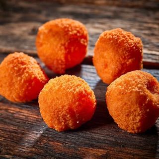 Croquetas de bacón y queso (6 uds,)