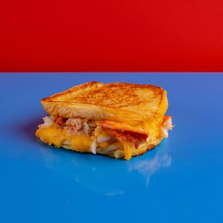 Cheesy lobster toast