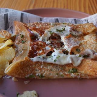 Crepe carne e queijo