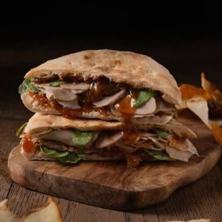 FOCACCIA CARNE ASADA