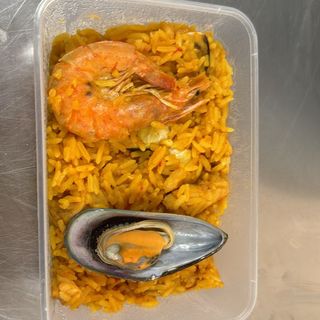 Paella de marisco.