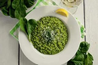 Рис в шпинатно-сливочном соусе