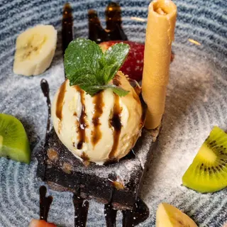 Brownie + Helado del día
