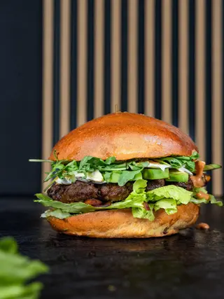 Burger Awokado