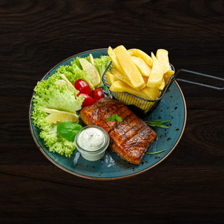 Stek łososiowy + frytki