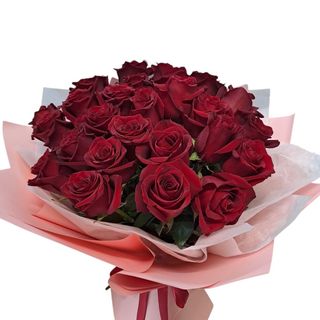 Buchet cu 25 de trandafiri roșii