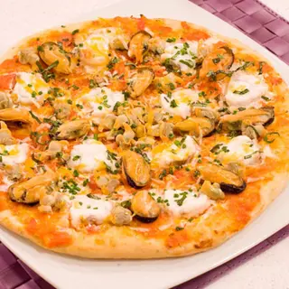 Pizza Frutos Del Mar (Familiar)