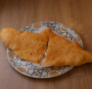 Pizza fritta completa (33 cm.)