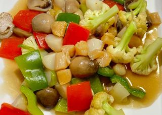 12. Capesante saltate con funghi