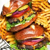 2 beef burgers + 2 plates of fries + 2 sodas 