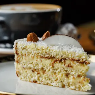Торт Raffaello