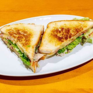 Sándwich Especial Club