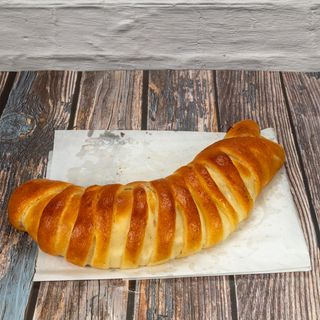 Рогче със сирене и кашкавал