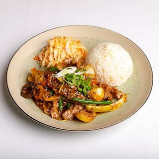 22.Wieprzowina pikantna