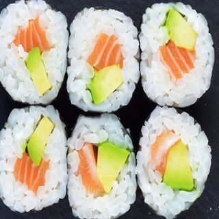 41. Maki Aguacate Con Salmón Y Gamba (8 Uds.)