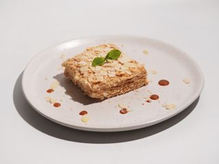 Десерт Наполеон (160г)