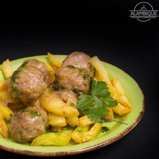 Tapa Albóndigas caseras