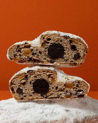 Штолен з шоколадом, цукатами та шоколадним марципаном, 600 г