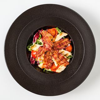 Cesar salata s piletinom