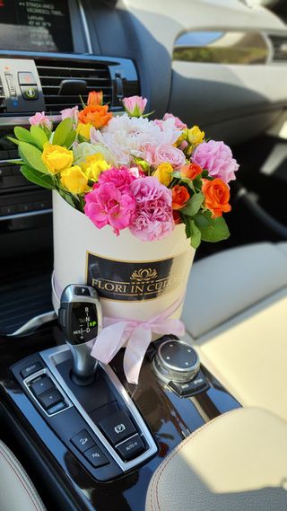 Cutie cu trandafiri 661