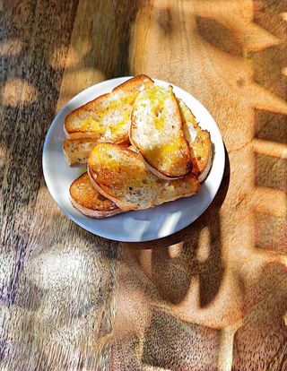 Брускети-хлебчета 6 бр.