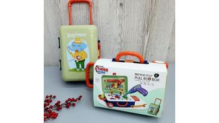 Конструктор с шуруповертом и отверткой в чемодане 207 деталей