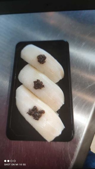 Sushi de pez mantequilla con trufa (3 pzas.)