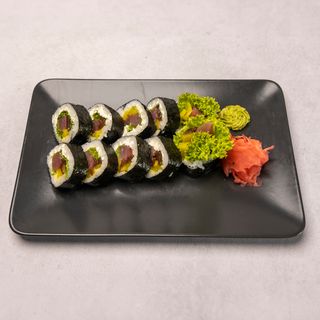 5. Futomaki serek, sałata,  tuńczyk , batat, sos teriyaki  10szt