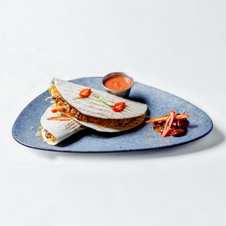 Quesadilla vegetariană