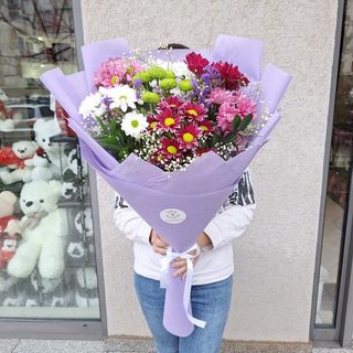 Buket lila  hrizanteme statica