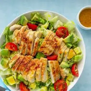 24. Ensalada De Pollo
