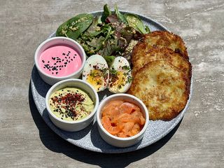 Хешбраун з лососем (330g)