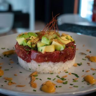 Tartar De Atún Rojo Y Aguacate