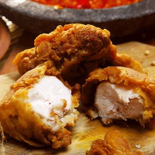 Alitas De Pollo Hong Sao