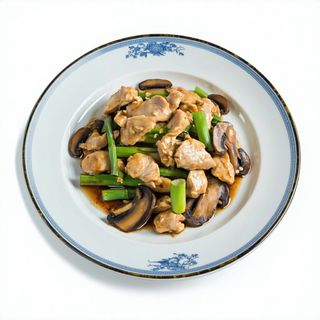 Pollo con bambú y setas