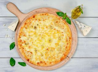 Pizza 4 Quesos (30 Cm.)