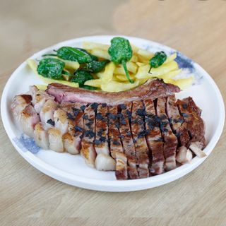 Chuletón Trinchado De Ternera Rubia Gallega (1 Kg.)