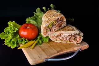 შაურმა პურში