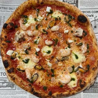 Pizza cu fructe de mare Ø 24cm