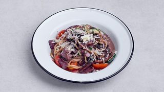 Spaghetti z wołowiną i podgrzybek