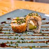 Salmón Aburi Roll