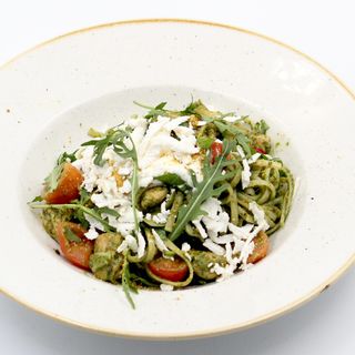 Bucatini pesto