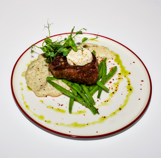 AIOLI SEASONAL STEAK