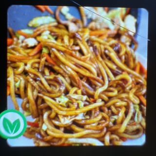 79. Yakiudon Verduras Y Huevos