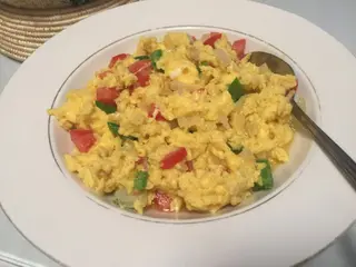 Enkulal Firfir (Egg Firfir)